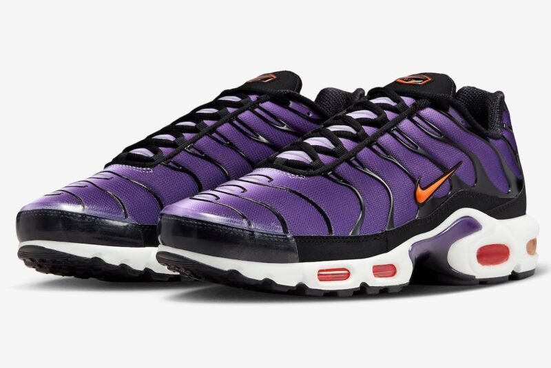 The Nike Air Max Plus 'Voltage Purple' - Image 2