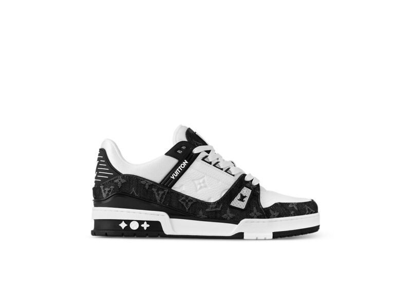 Louis Vuitton-Black-Train Sneaker