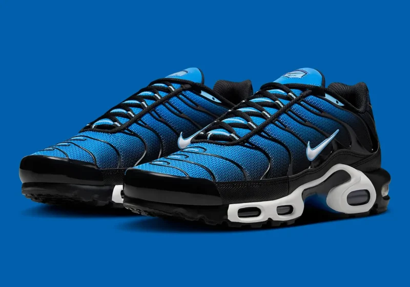 Nike Air Max Black & Blue - Image 2